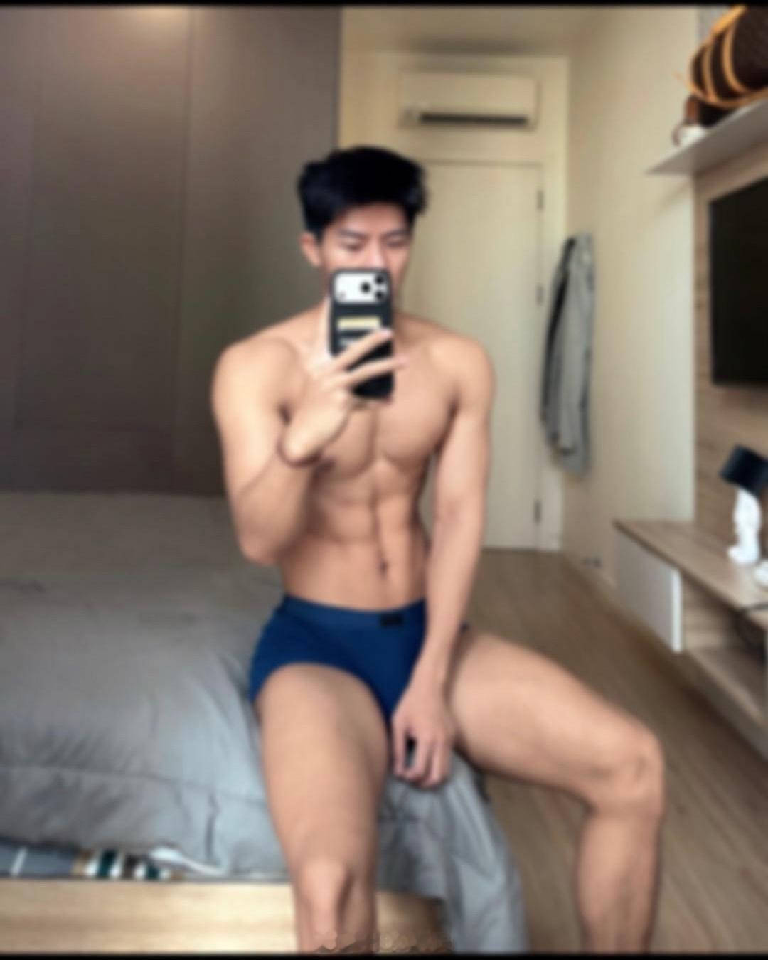 直男 
