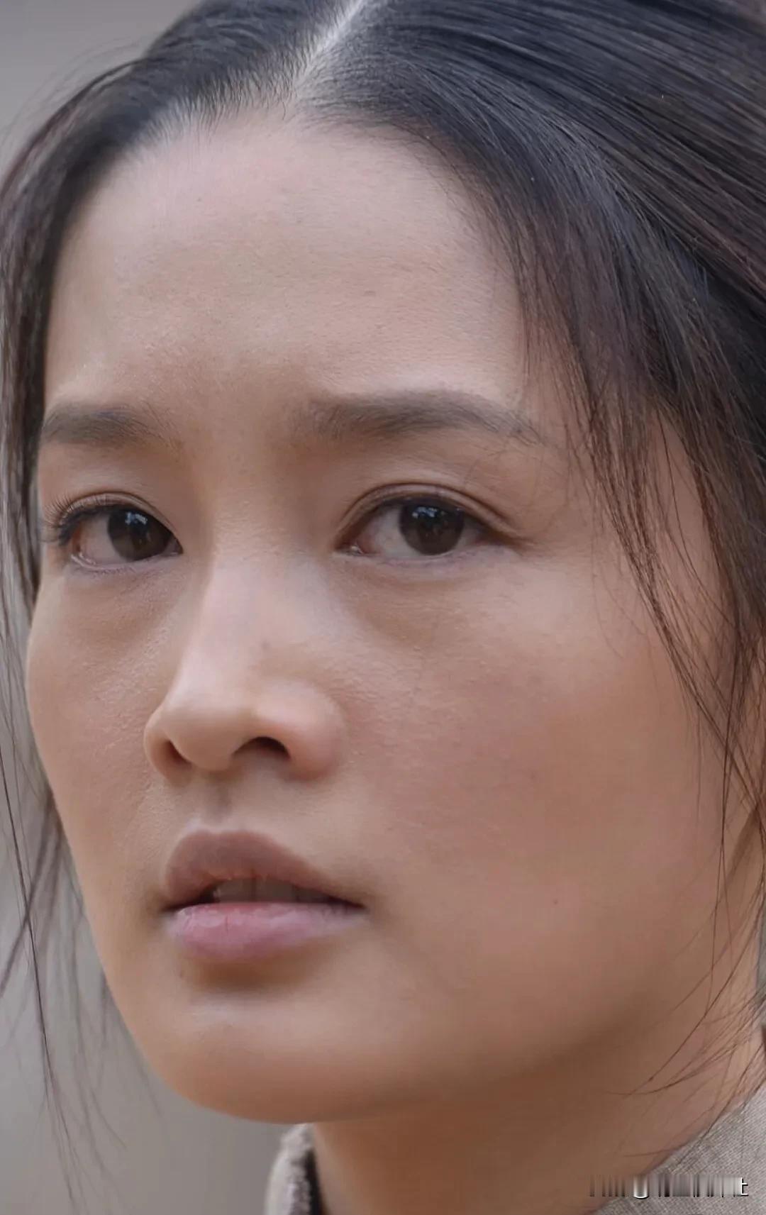 演员李沁｜明星近距离超高清修复图