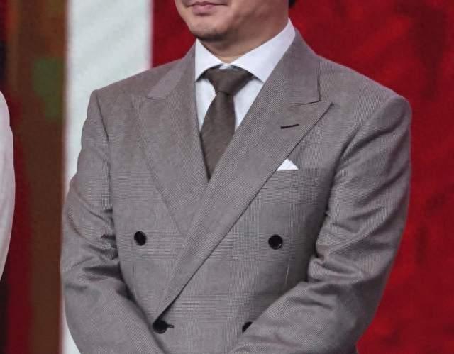 娱乐圈最清醒的顶流！沈腾为何宁做麻花“打工人”，也不自立门户