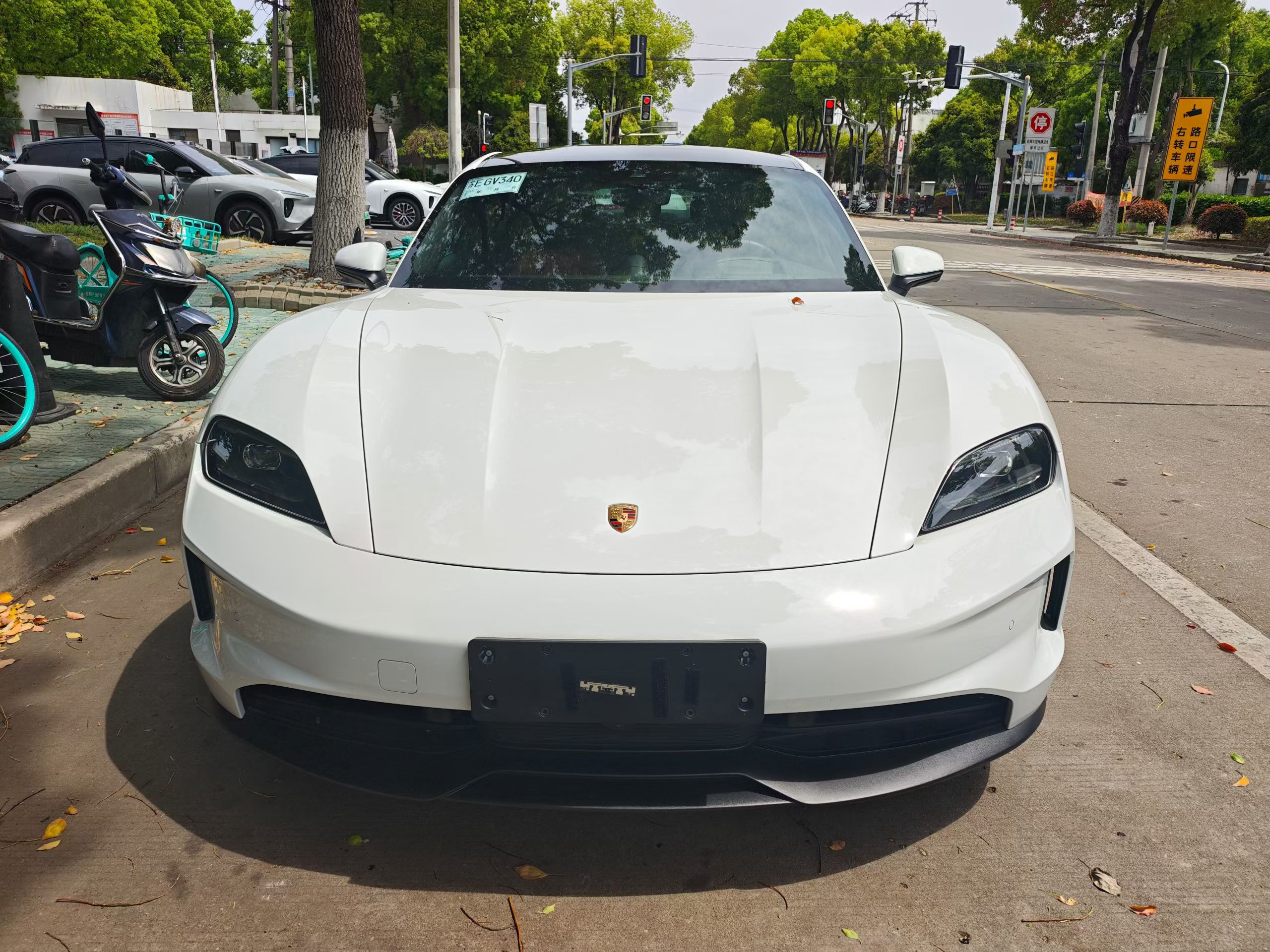 没想到我成为了一名尊贵的保时捷车主