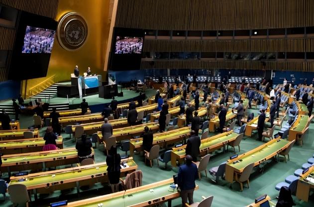 特朗普终于肯缴纳会费，但有个前提条件，把联合国安排得明明白白

钱还没打进账，条