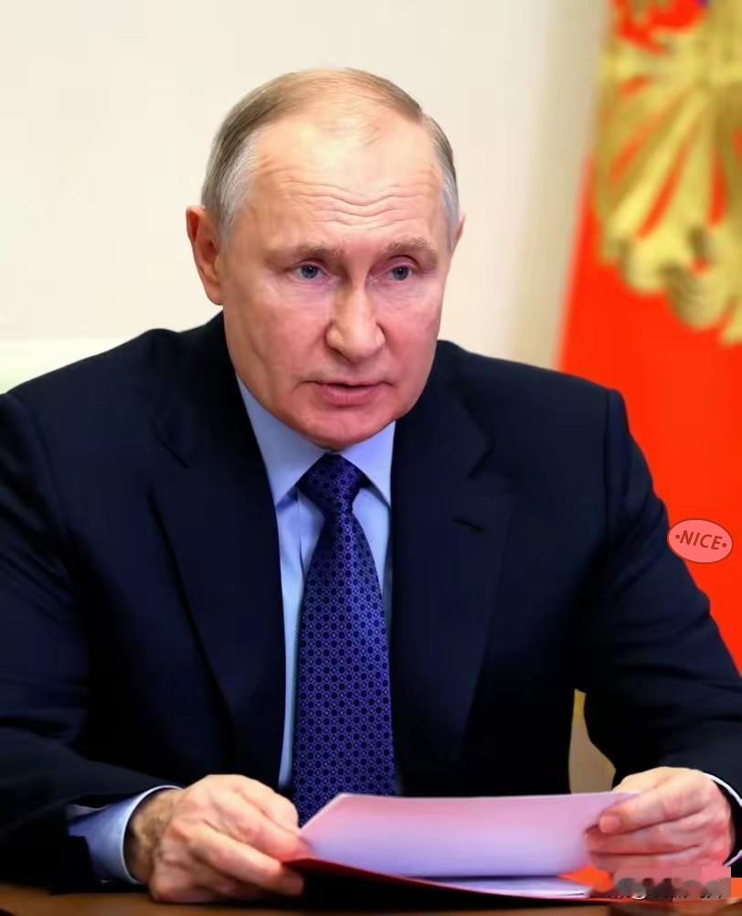 太强硬了，
俄罗斯总统宣布！
当地时间2025年12月17日，普京在俄国防部扩大