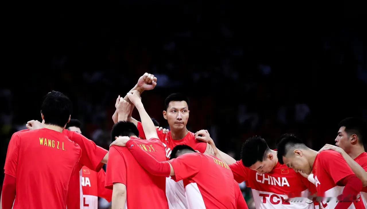 在新赛季的CBA常规赛中，预计总场次将缩减至46轮，这意味着球迷们将能更集中地欣