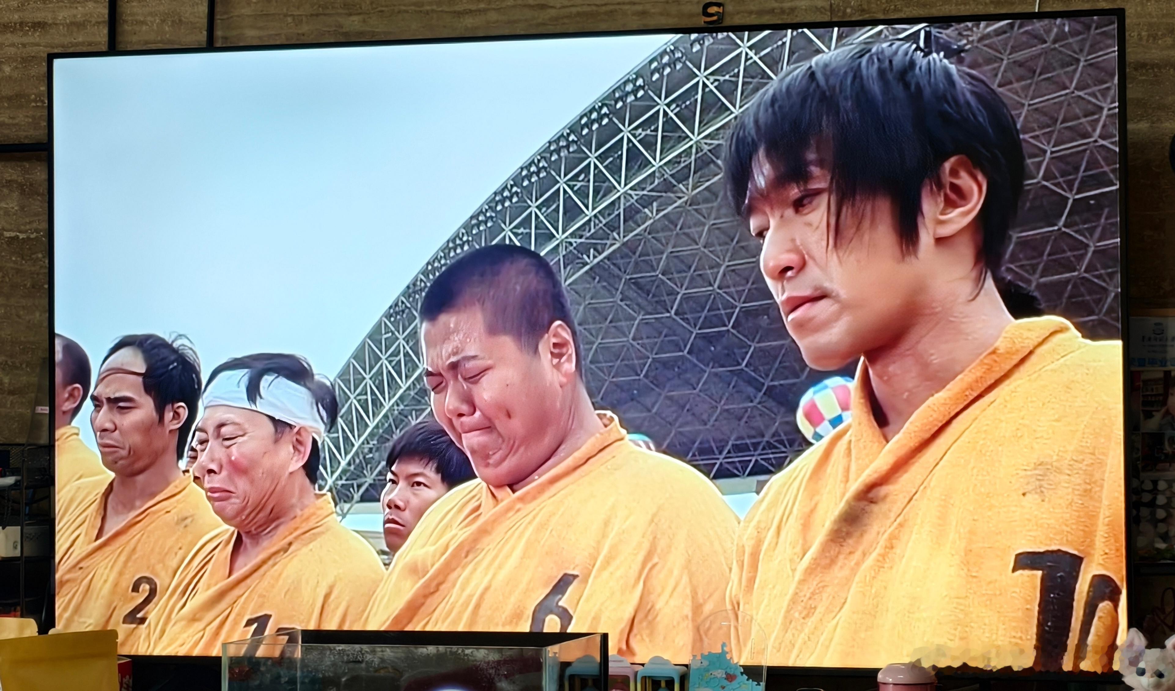 给威哥看看我们小时候看的经典⚽ 