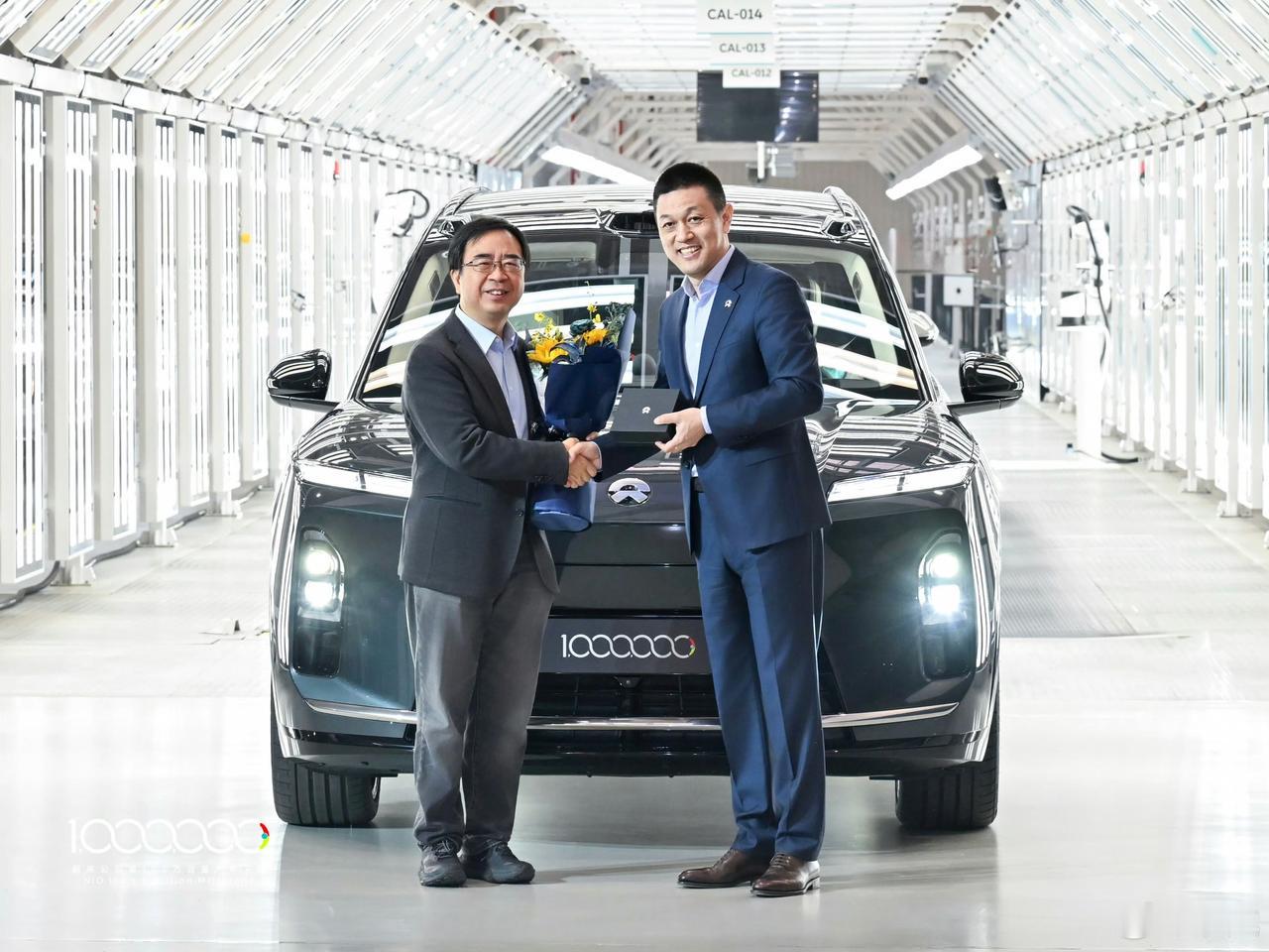 蔚来李斌：内存涨价对汽车行业是巨大的压力，是与 AI、算力中心、手机行业去抢。目