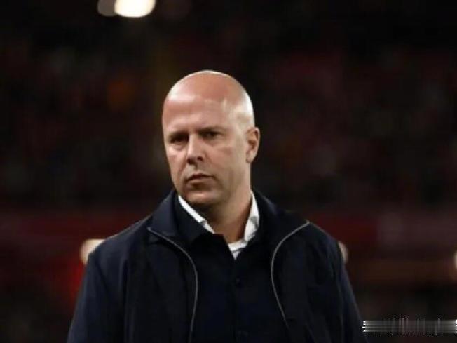 斯洛特的死期到了？欧冠联赛利物浦1：4埃因霍温，至此，利物浦在最近2个月里已经输