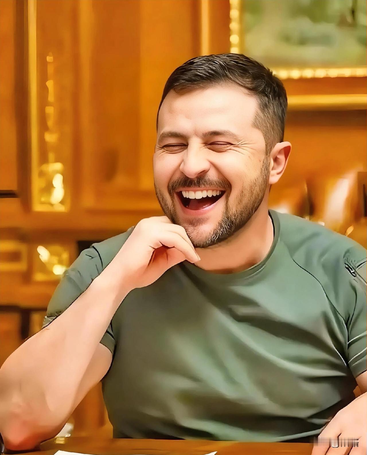 12月2日，据央视新闻报道！
欧洲小国爱尔兰突然宣布，
向乌克兰提供1.25亿欧