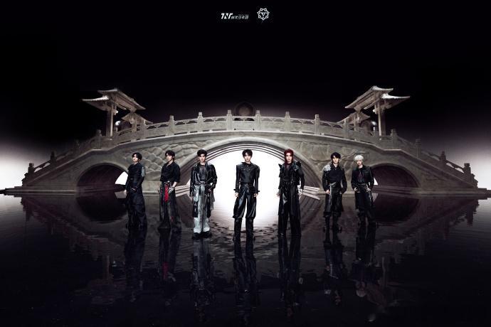 时代少年团刺概念海报时代少年团BreakTheFetter  时代少年团刺概念海