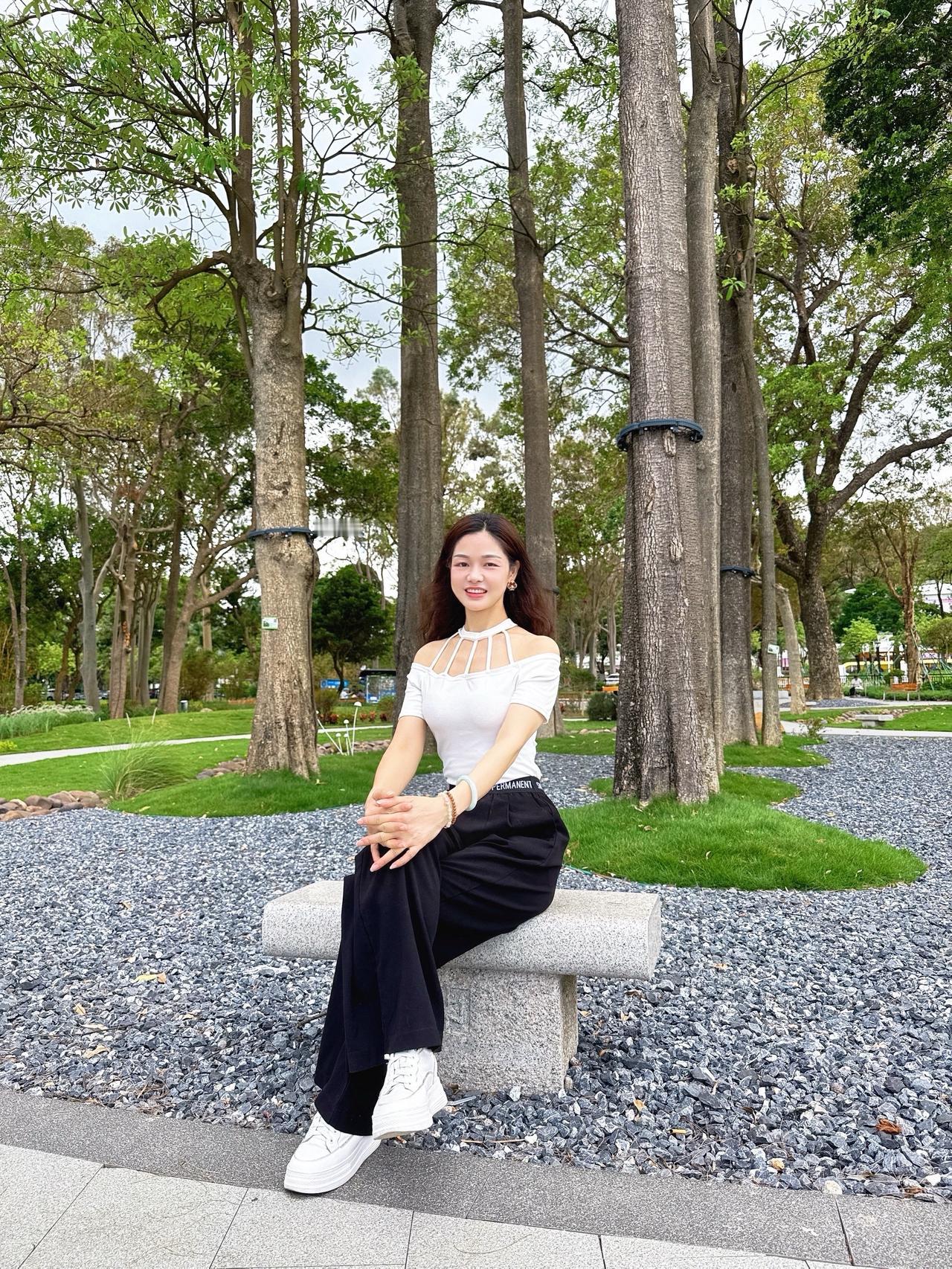 日子再忙，也要留一片空白，盛放清晨的诗意与宁静。
