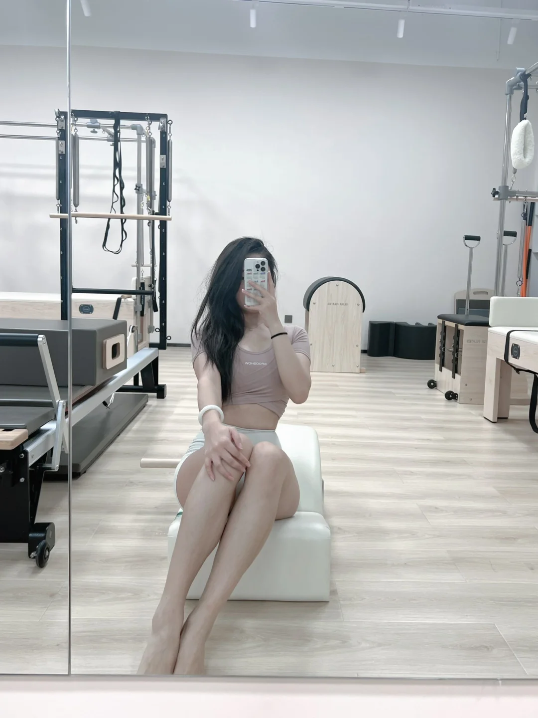 普拉提女孩