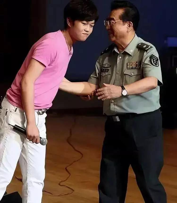 家人们，又一个超级劲爆的大瓜来啦，绝对能惊掉你的下巴！大家还记不记得那个曾经喊着