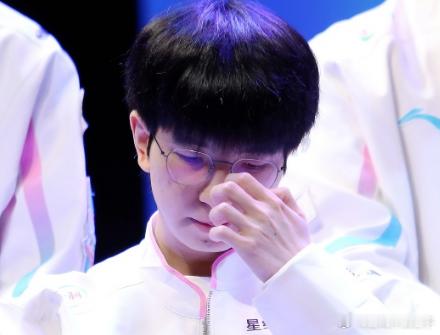 理性讨论：bin哥ewc 15分钟速通t1，你们还会怪bin哥吗Bin要证明自己