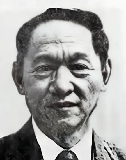 1999年8月，当刑场的毒针刺入刘连昆血管时，这个曾佩戴两岸少将衔的叛徒，终于用