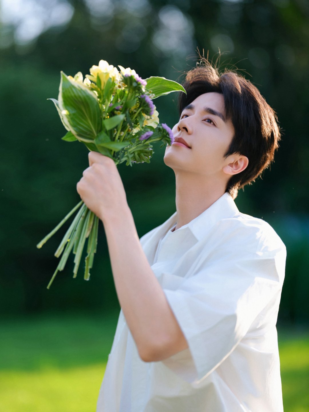 张新成张海盐 📔张新成张海盐 南洋的风停了，《南部档案》也正式收官了。那个戴细
