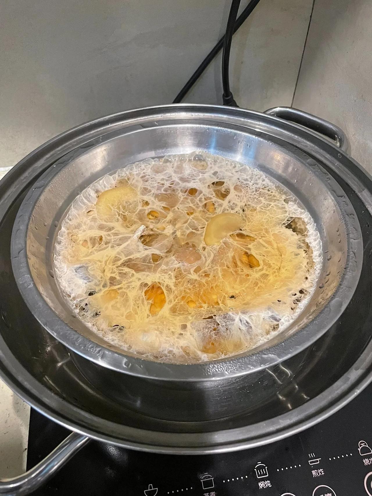 在广东喝了几代人的不温不燥万能正气瘦肉水！学医姥爷说：瘦肉水不愧是广东人的“营养