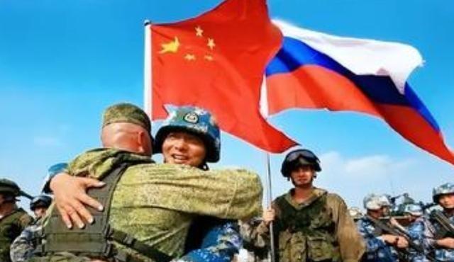 现在的俄罗斯，大概率只剩下两条路了：要么低头，把吞进去的地全吐出来，赔到服气；要