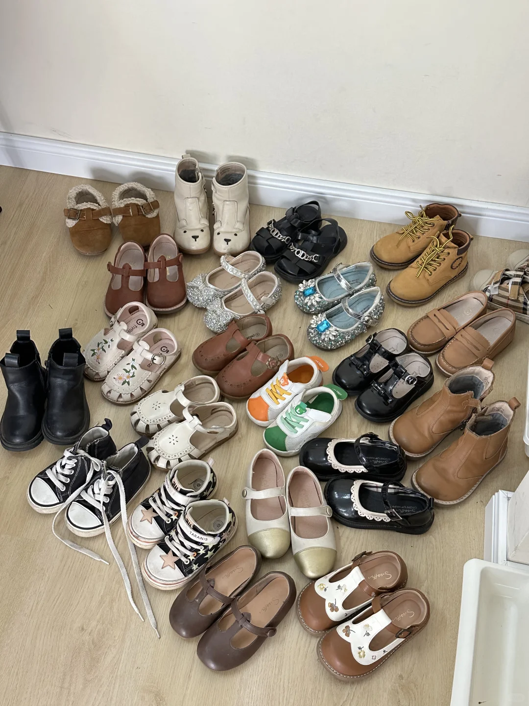 宝宝穿小的鞋子到底怎么处理😭舍不得扔