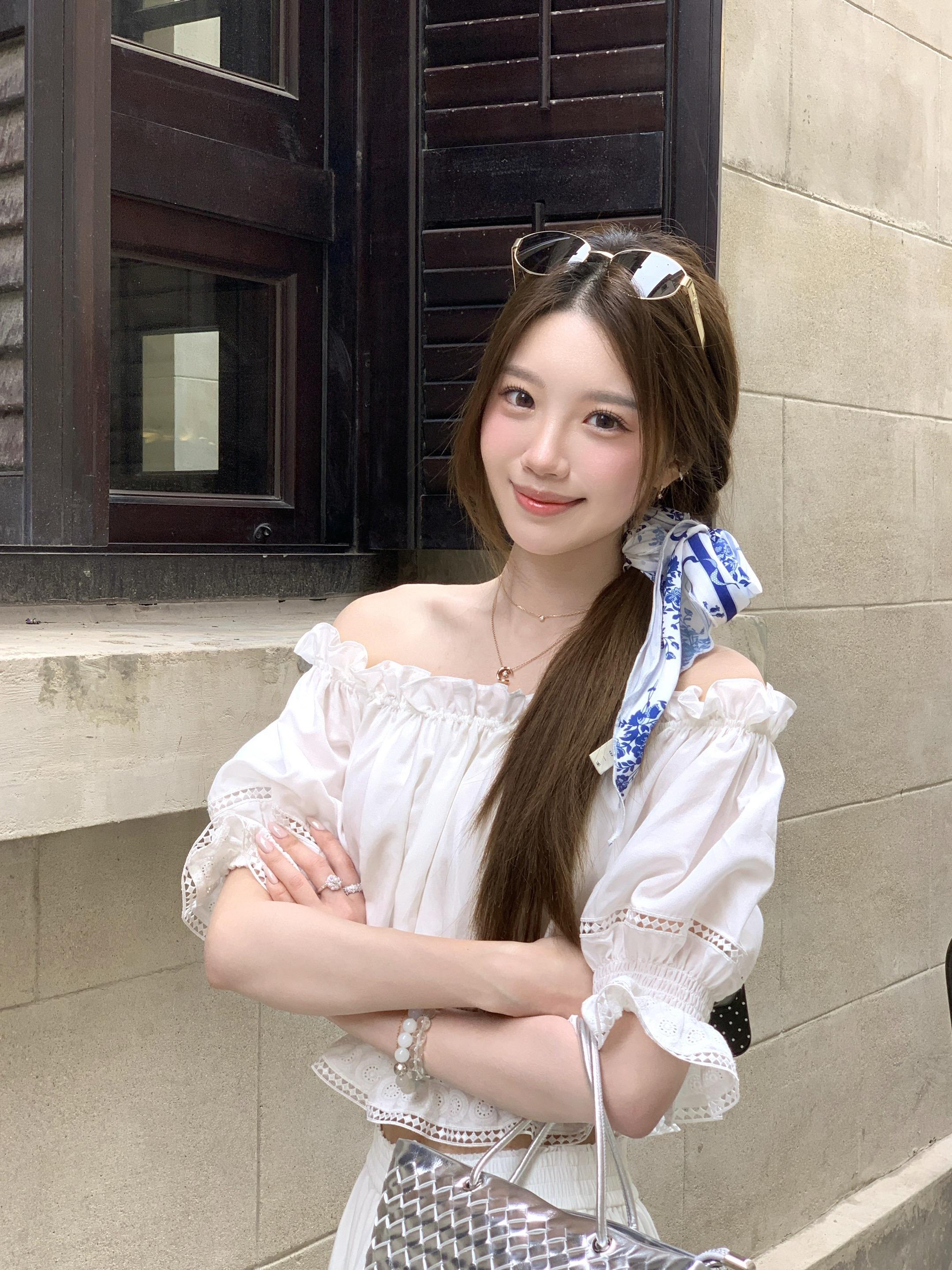 生活当然不会一直一帆风顺 它偶尔会转弯 然后幸福