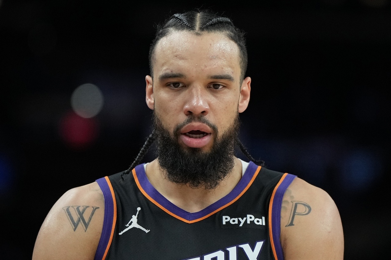 ➡警察也无法在你面前得40分，希望你能尊重警察nba吐槽大会nbaNBA狄龙因涉