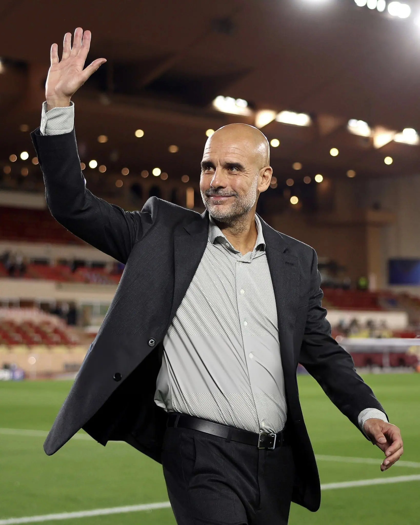 阿斯顿维拉1比0曼城阿森纳一波英超4连胜继续领跑！曼城本轮输球暂列第4，落后榜首