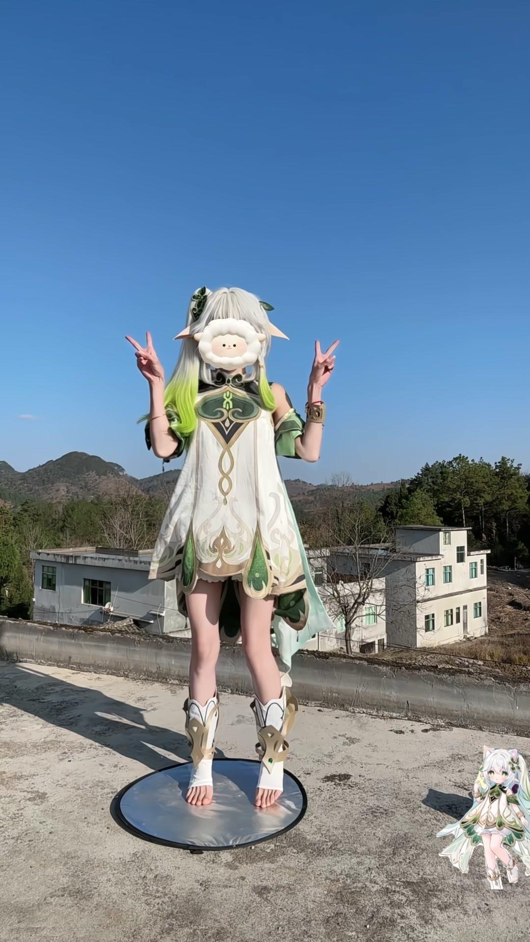 🎮原神草神纳西妲卡点舞，谁懂啊！小吉祥草王的可爱根本藏不住～
先穿好绿色系co