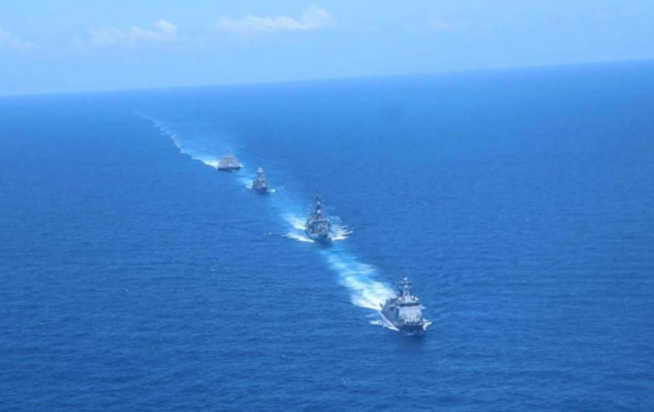 076四川舰突然南下南海，这次海试不一般！菲律宾还在折腾，中国已经亮剑了
 
就