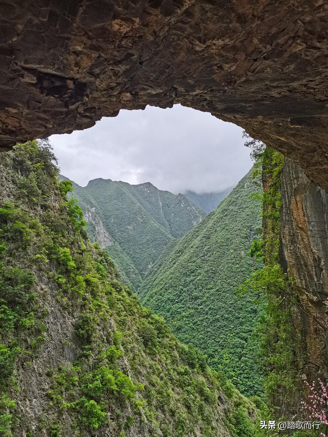 春风温润，正是策马扬鞭奋进时，壮怀激烈，奋斗就在当下！分享今日人生感悟