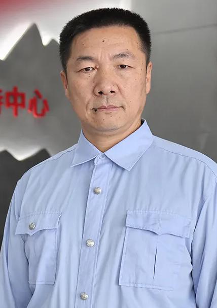 20年扎根深山！从护林员到红色馆长，他让抗联历史不再尘封
 
吴艳滨，男，197