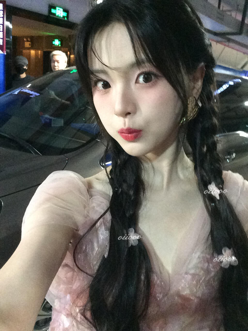啊啊啊啊，那位小姐姐把宝宝的自拍发出来了！杨超越好萌！ ​​​