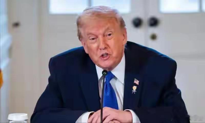 台湾问题上，特朗普露出獠牙，但我国的表态，让美国陷入两难境地可以说，特朗普的访华