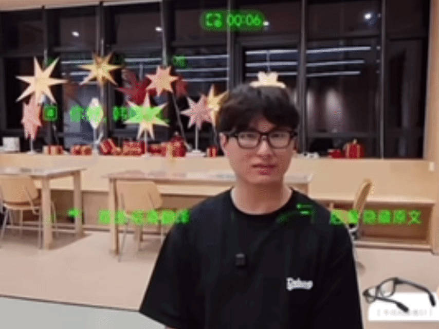 全世界都在说中国话现在的行李箱里除了必备的换洗衣物，现在必须得把千问AI眼镜带上