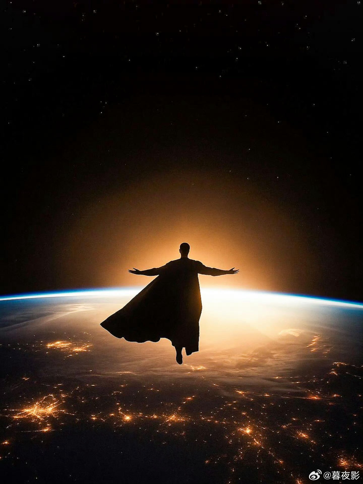 “扎导”扎克施奈德发布亨超超人美图庆祝复活节！