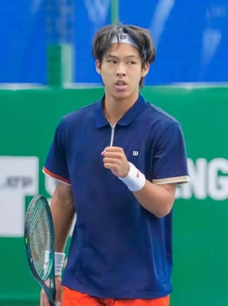 可惜
周意6-1,3-6,5-7不敌多迪格
首次大满贯之旅遭遇一轮游
打的其实不