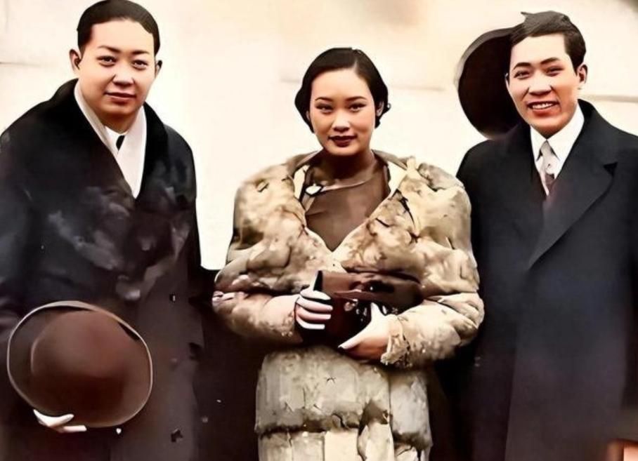 她是戴笠孙女，被批斗劳改受尽凌辱，四十年后收到台湾来信，才懂母亲当年为何只带走三