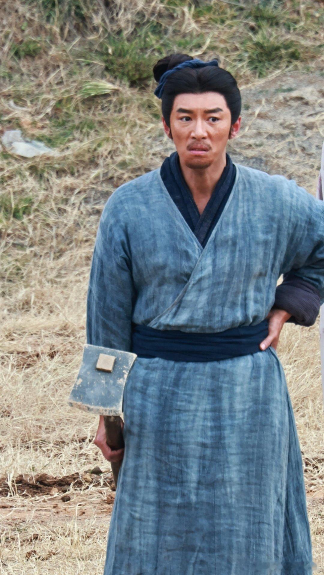 代旭，秦谜路透挖土去了 