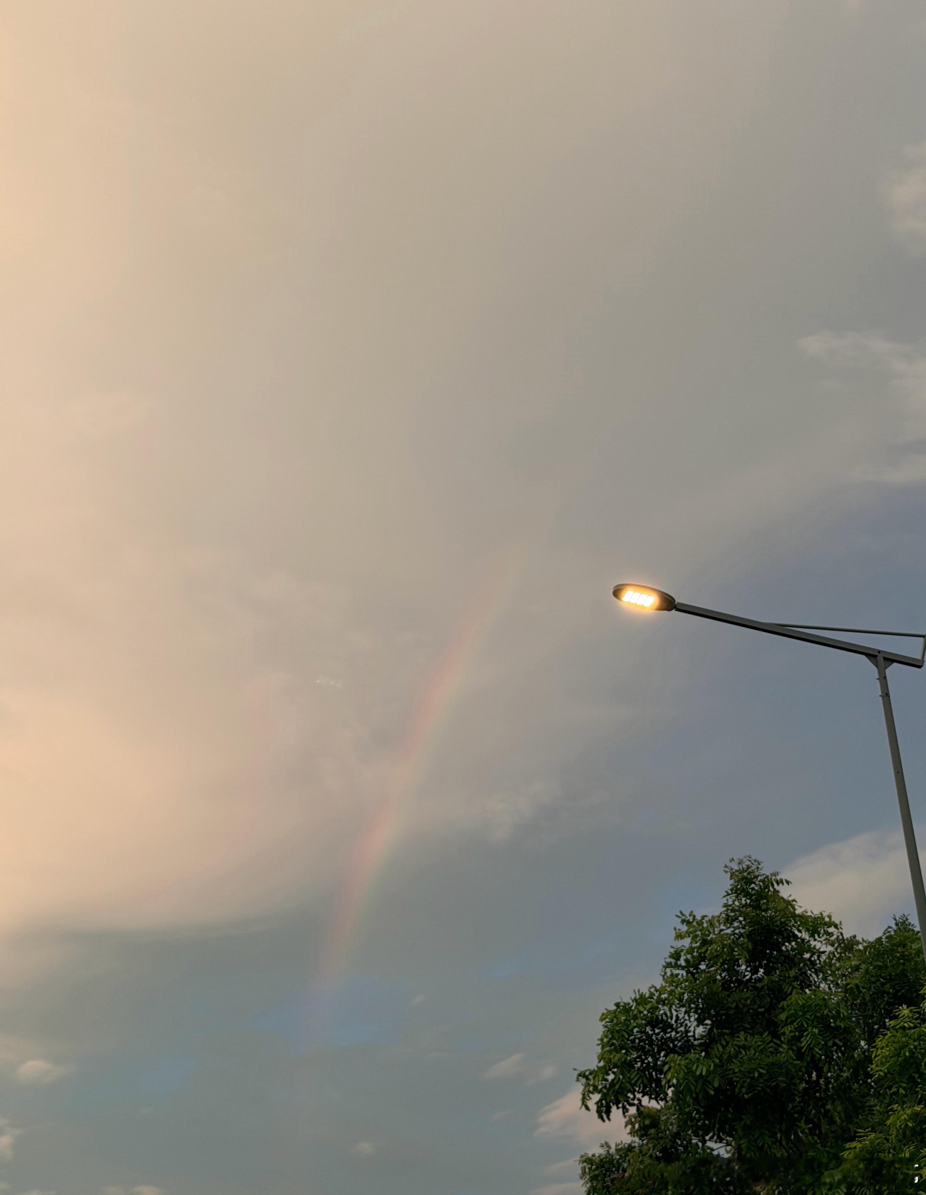 昨天广州有彩虹🌈 ​​​