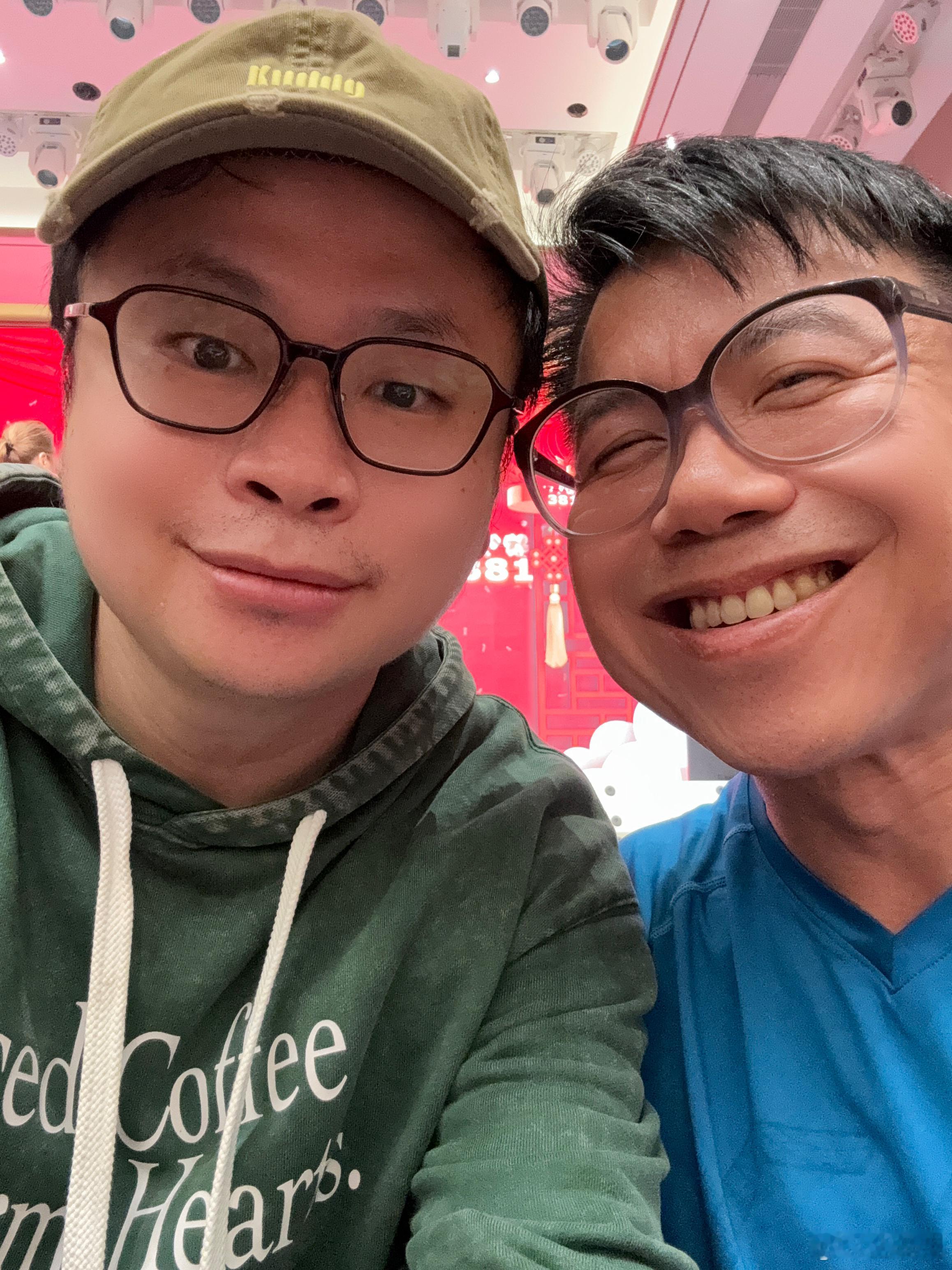 出席无限演出年会几乎偶遇了大半个TVB + 大半个香港乐坛……我是乱入了什么神秘