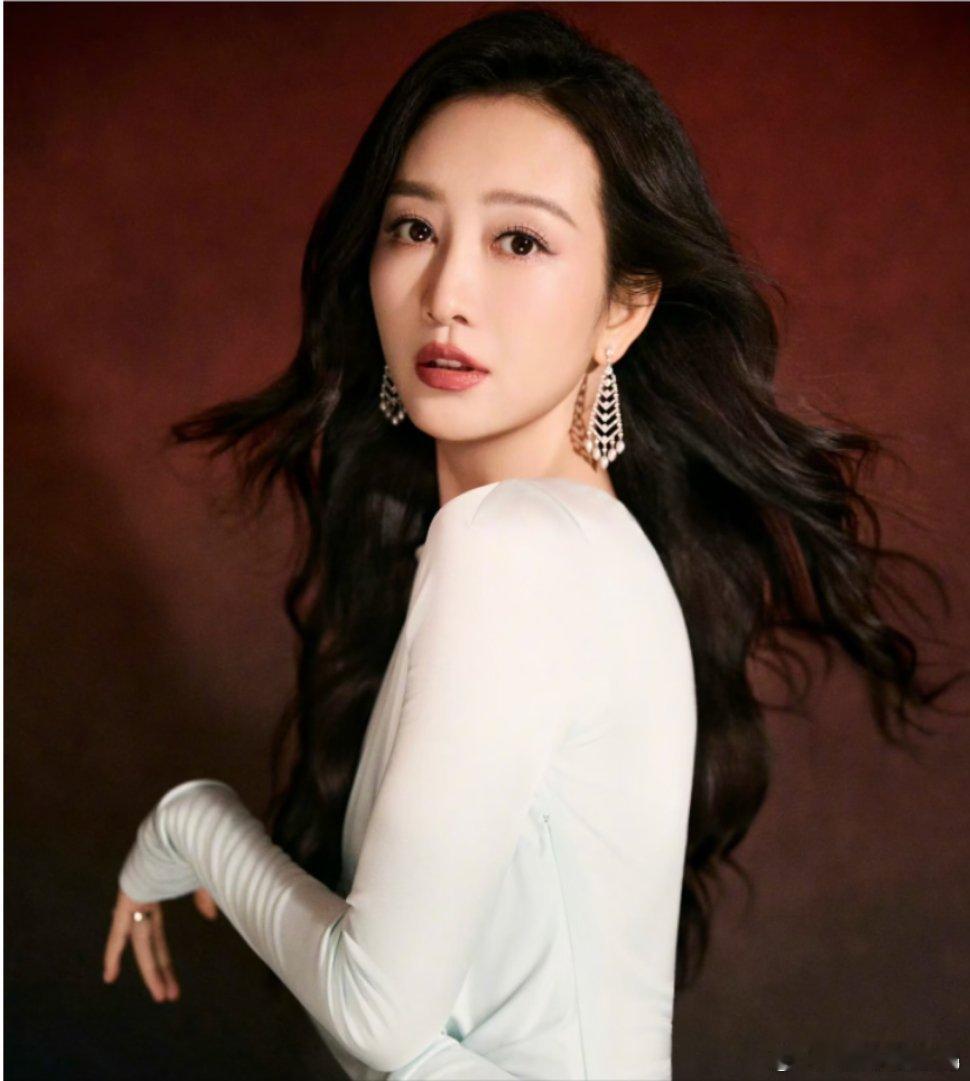 王鸥 去父留子尊重，完全大女主行为哈，过得幸福就行，愿意怎样就怎样，自己的生活自