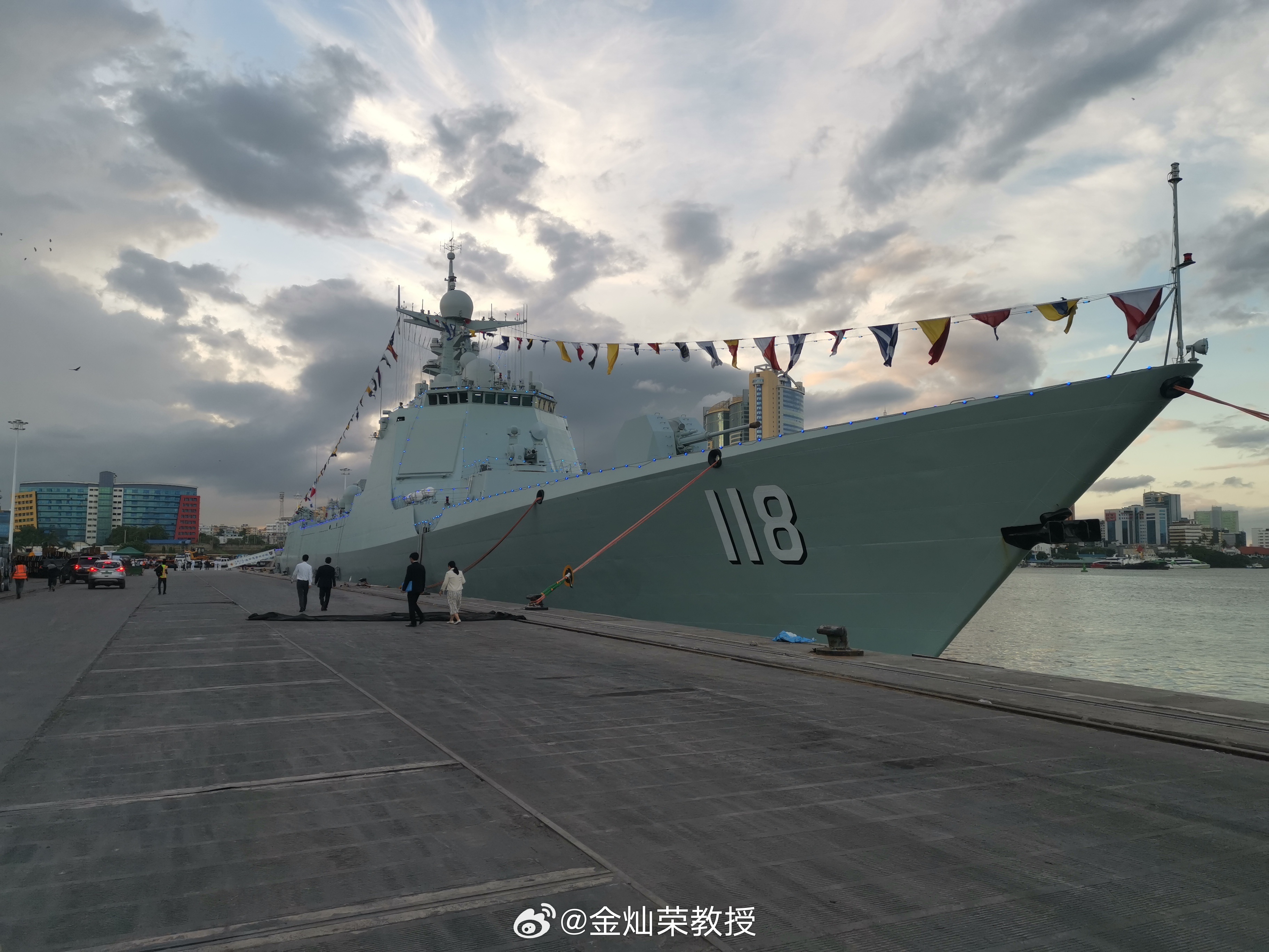 乌鲁木齐舰。#烽火问鼎计划# ​​​