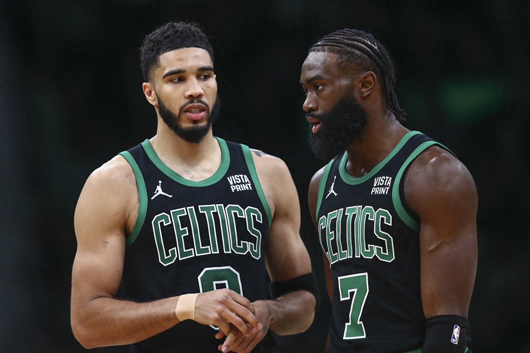 😮🤦‍♂️❗绿军连续两场被逆转20分！NBA季后赛历史首队！尼克斯vs凯尔特