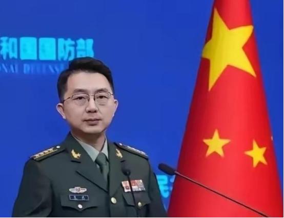 直接摊牌了！国防部没留任何余地，直接把话挑明了：谁敢把海马斯火箭炮搬上彭湖和东引