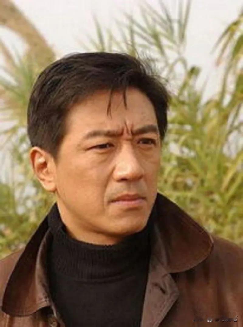 实力派老戏骨，影视演员，丁勇岱说：2000年我拍的《末路1997》那部戏，这都过