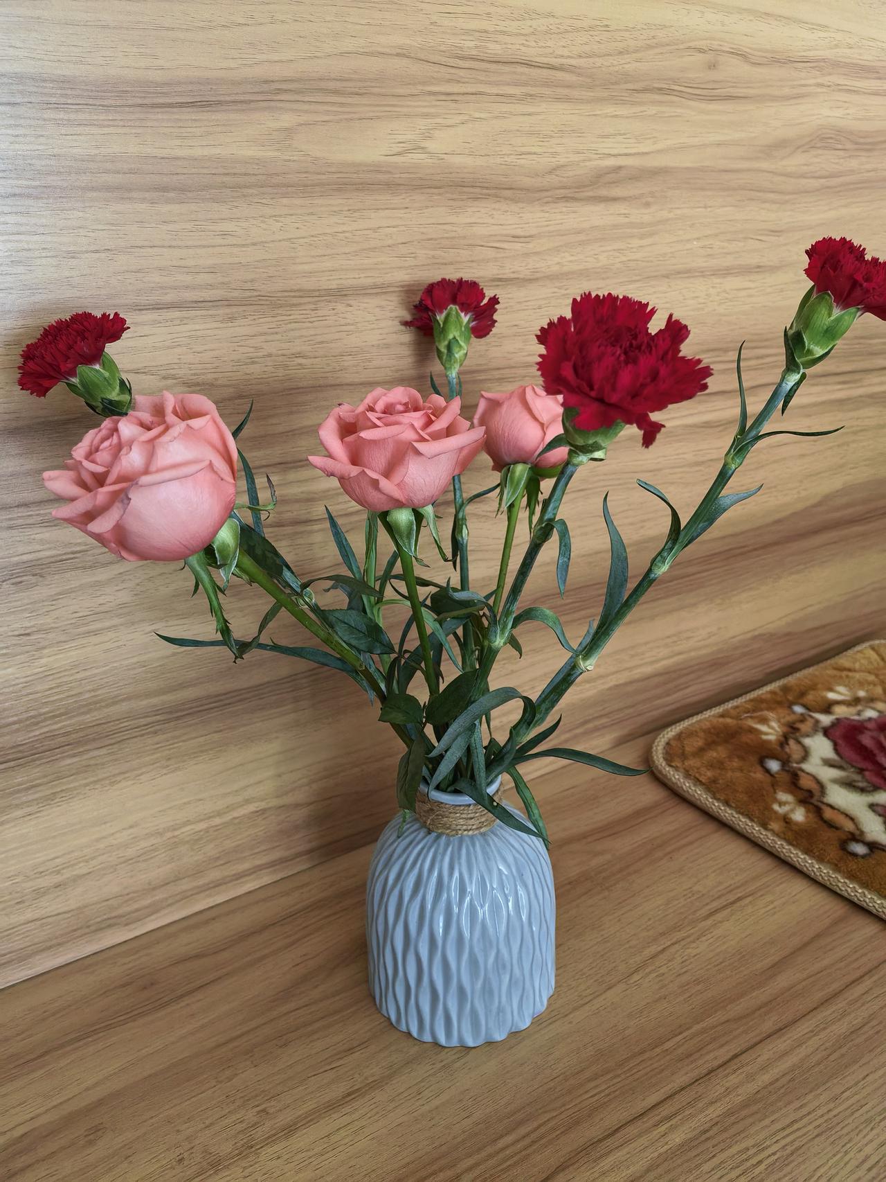 同事的老公对她很不好，可笑的是他还总想着要赚几多几多，估计怕是没听过“亏妻者百财