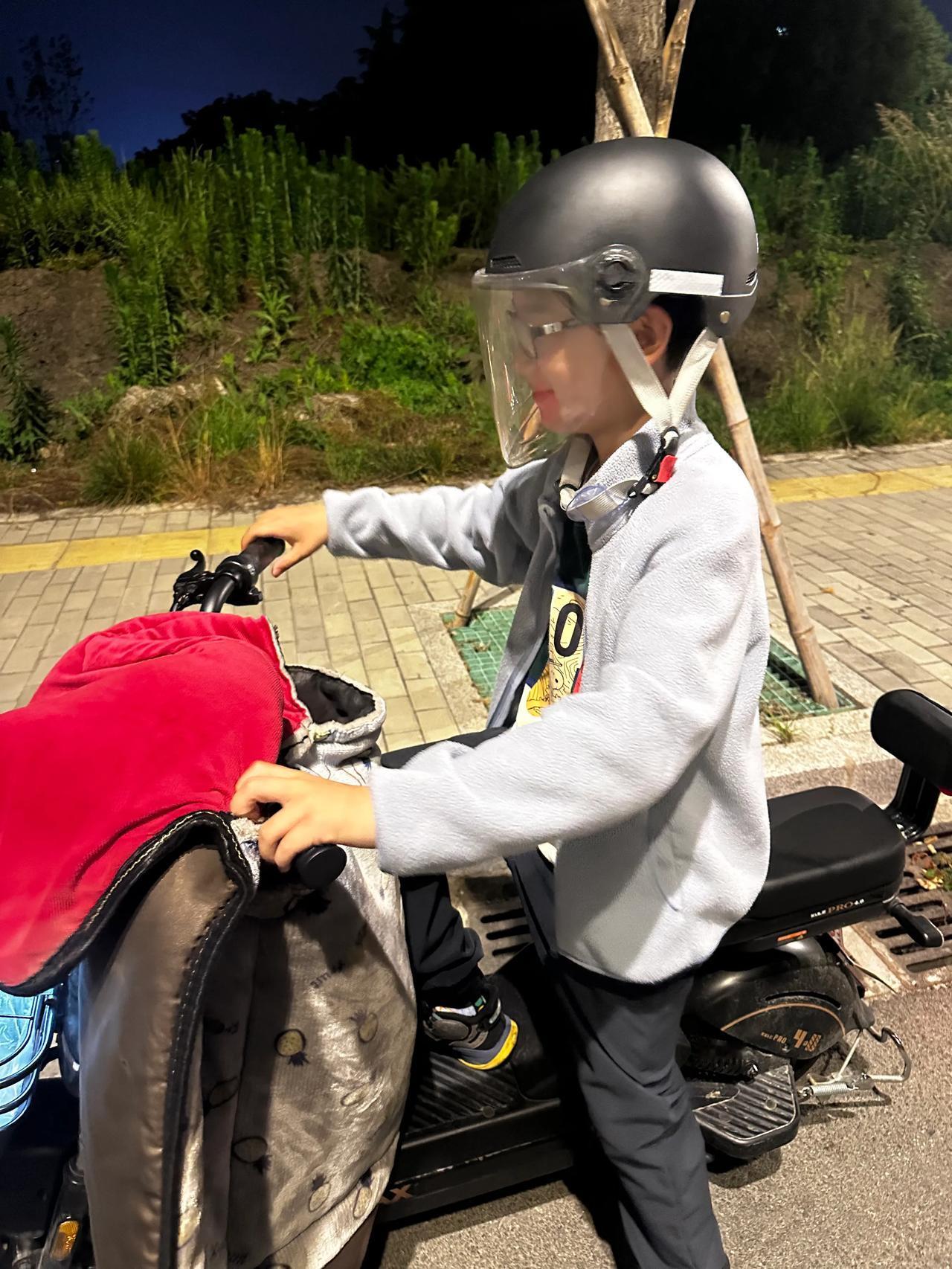 #一句诗词形容爱情#