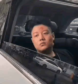 以前的梦想终于实现了，可是怎么就是快乐不起来呢。