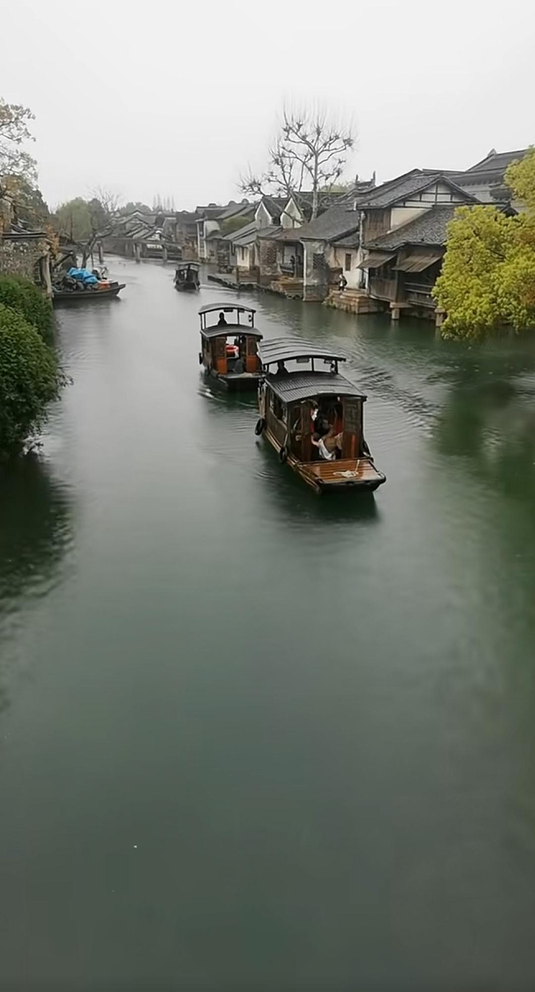 端午假期三天，山东小雨天气，出门带好雨具，注意交通安全，祝大家端午吉祥！
