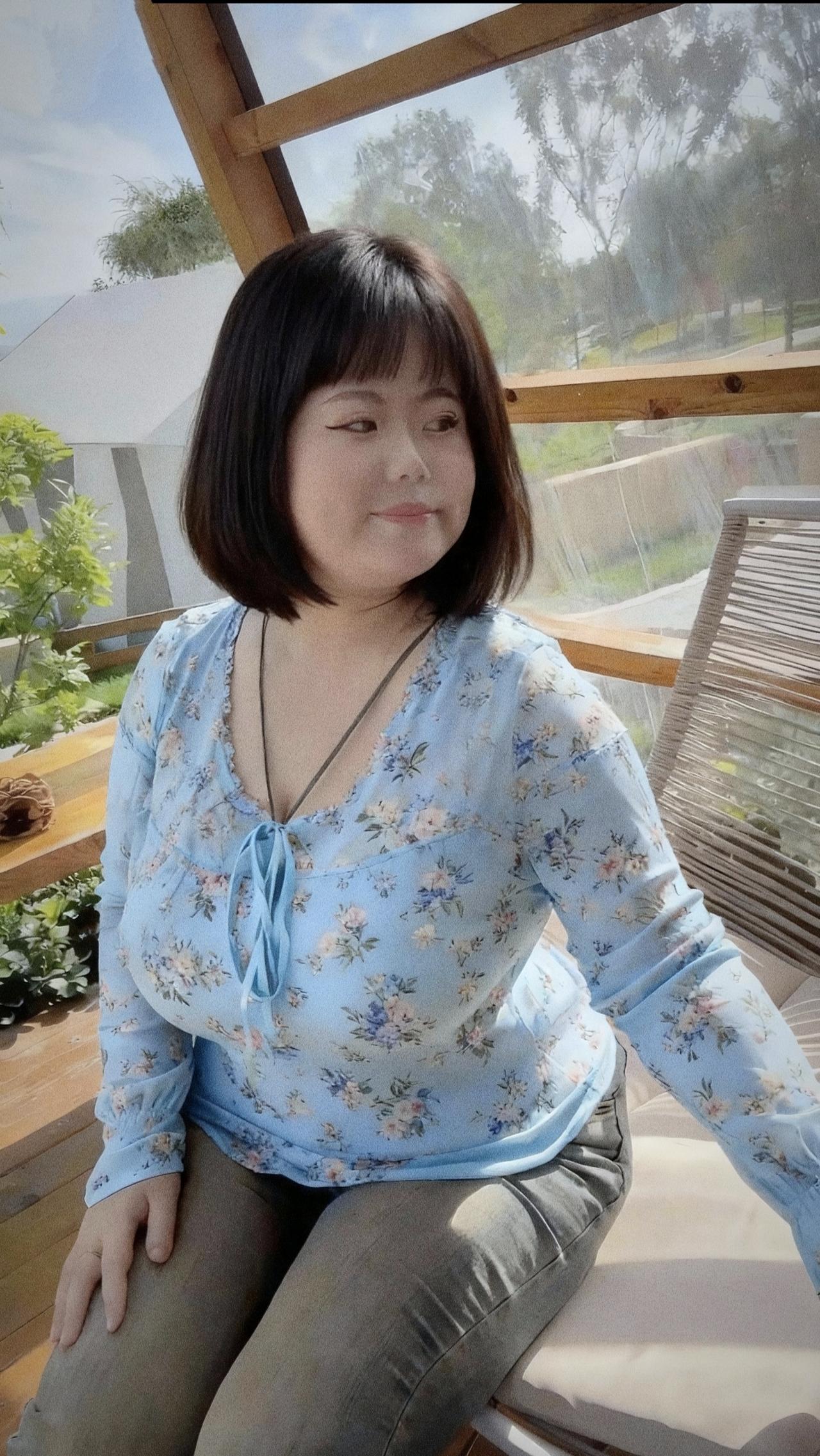 这小碎花一穿，闺蜜说，显得我不够大气