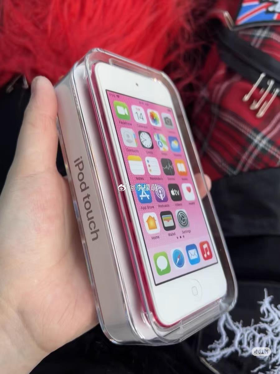 京东上线停产的iPodtouch作为过去苹果主打的强力随身听，iPod 系列产品