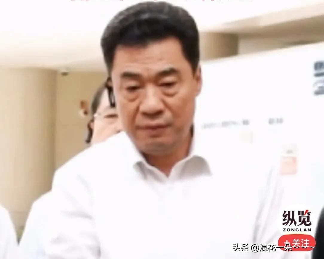 …10月19日,【刘士武】被查，看了一下他的履历，作为土生土长的大连人，长期在大