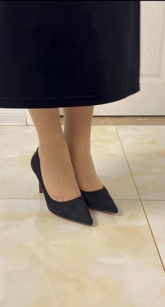 谁能想到，2025年打工人最后的体面，竟然被这三厘米的矮方根给救了。

那些反人